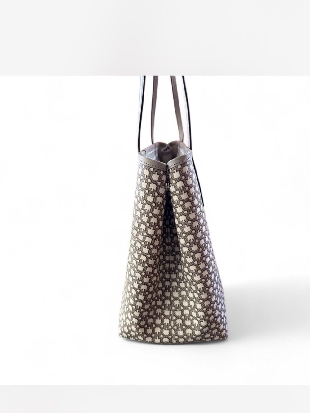 Kate Spade Large Tote - Picture 4 of 7